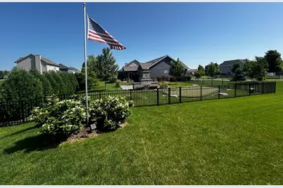 1909 Constitution Street, Sycamore, IL 60178 - Photo 30