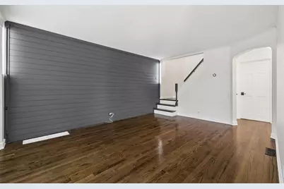 10547 S Troy Street, Chicago, IL 60655 - Photo 4