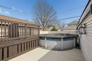 10547 S Troy St, Chicago, IL 60655 - Photo 46