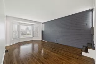 10547 S Troy St, Chicago, IL 60655 - Photo 6