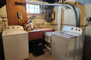 1953 Illinois St, Des Plaines, IL 60018 - Photo 24