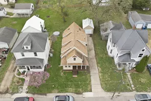 323 Douglas Ave, Dixon, IL 61021 - Photo 16