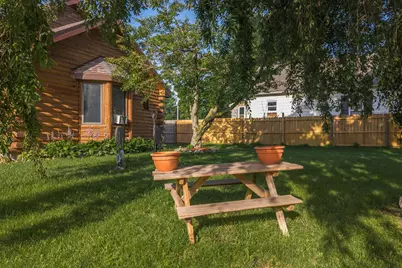 403 W Owsley Street, Chenoa, IL 61726 - Photo 4