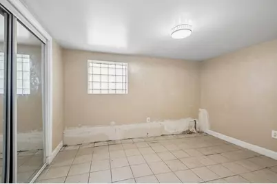 6655 S University Avenue, Chicago, IL 60637 - Photo 18