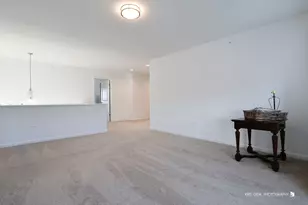 2490 Olivia Ct, Wauconda, IL 60084 - Photo 12