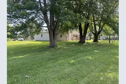 101 N Vermillion Street, Troy Grove, IL 61372 - Photo 18