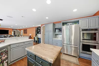 25990 N Oak Hills Road, Lake Barrington, IL 60010 - Photo 18