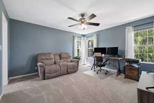 16236 Golf View Dr, Lockport, IL 60441 - Photo 14