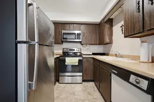 1791 W Algonquin Rd, Mount Prospect, IL 60056 - Photo 6