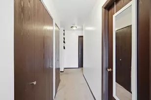1791 W Algonquin Rd, Mount Prospect, IL 60056 - Photo 8