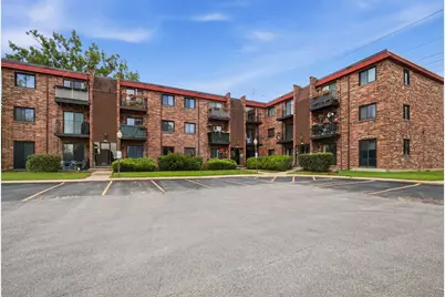 1791 W Algonquin Road #3A, Mount Prospect, IL 60056 - Photo 1
