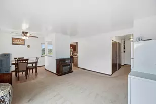 1791 W Algonquin Rd, Mount Prospect, IL 60056 - Photo 2