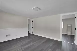 11412 S King Dr, Chicago, IL 60628 - Photo 20