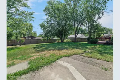 5735 Virginia Avenue, Clarendon Hills, IL 60514 - Photo 16