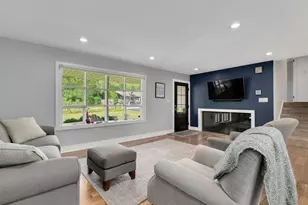 5735 Virginia Ave, Clarendon Hills, IL 60514 - Photo 2