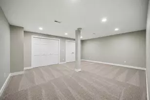1542 Bluestem Ln, Glenview, IL 60026 - Photo 32