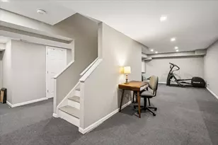 213 Ascot Ct, Lake Bluff, IL 60044 - Photo 22