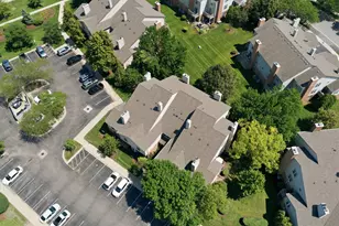 1749 Eastwood Ct, Schaumburg, IL 60195 - Photo 30