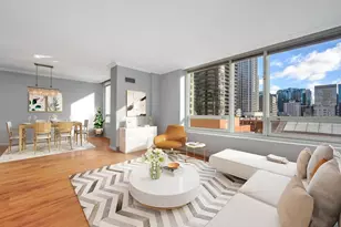 33 W Ontario St, Chicago, IL 60654 - Photo 6