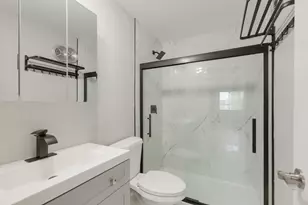 535 S Cleveland Ave, Arlington Heights, IL 60005 - Photo 16