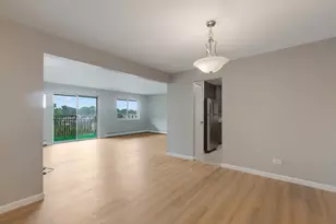 535 S Cleveland Ave, Arlington Heights, IL 60005 - Photo 4