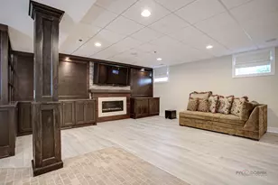 634 E Sunnyside Ave, Libertyville, IL 60048 - Photo 36