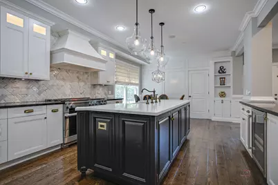 634 E Sunnyside Avenue, Libertyville, IL 60048 - Photo 8