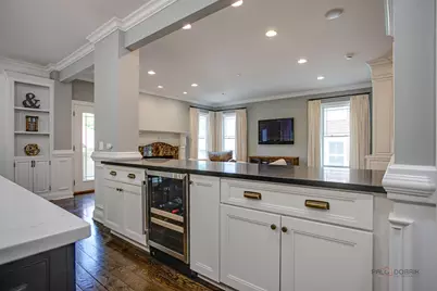 634 E Sunnyside Avenue, Libertyville, IL 60048 - Photo 12