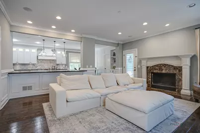 634 E Sunnyside Avenue, Libertyville, IL 60048 - Photo 14