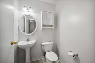 920 W Madison St, Chicago, IL 60607 - Photo 12