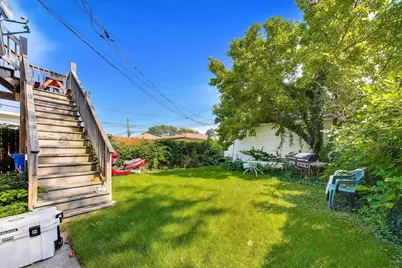 5357 W Waveland Avenue, Chicago, IL 60641 - Photo 6