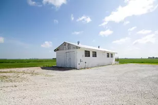 2359 E 5000N Rd, Bourbonnais, IL 60914 - Photo 32