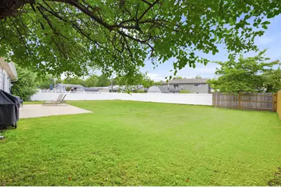 1470 Devonshire Lane, Hoffman Estates, IL 60169 - Photo 14