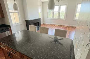 2243 N Lister Ave, Chicago, IL 60614 - Photo 24