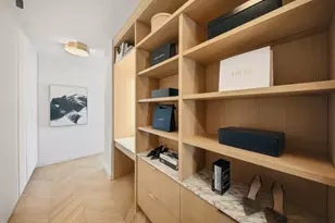 111 E Chestnut St, Chicago, IL 60611 - Photo 80