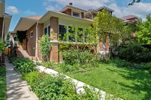 2948 W Wilson Ave, Chicago, IL 60625 - Photo 1