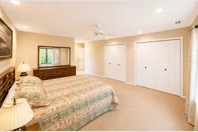 1401 Burr Oak Road #303B, Hinsdale, IL 60521 - Photo 8