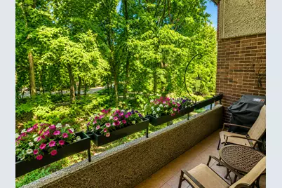 1401 Burr Oak Road #303B, Hinsdale, IL 60521 - Photo 12