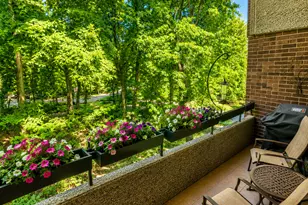 1401 Burr Oak Rd, Hinsdale, IL 60521 - Photo 12
