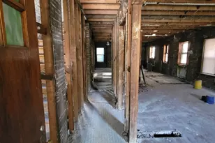 2302 W Addison St, Chicago, IL 60618 - Photo 2