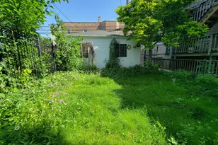 2302 W Addison St, Chicago, IL 60618 - Photo 20