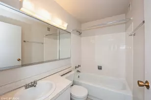 1636 N Wells St, Chicago, IL 60614 - Photo 10