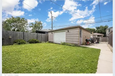 3640 N Artesian Avenue, Chicago, IL 60618 - Photo 22