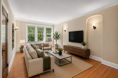 2018 W Greenleaf Avenue #1F, Chicago, IL 60645 - Photo 4