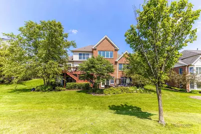 15 Eagle Ridge Drive, Hawthorn Woods, IL 60047 - Photo 2