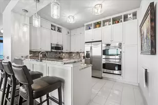 600 N Lake Shore Dr, Chicago, IL 60611 - Photo 12