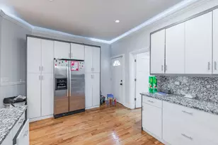 844 N Laramie Ave, Chicago, IL 60651 - Photo 8
