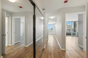 345 N LaSalle St, Chicago, IL 60654 - Photo 8