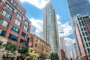 345 N LaSalle St, Chicago, IL 60654 - Photo 1
