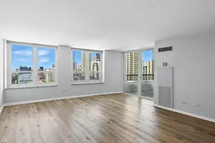 345 N LaSalle St, Chicago, IL 60654 - Photo 2